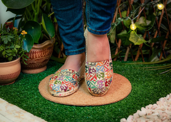Cotiza Flor de Mosaico Dama Premium
